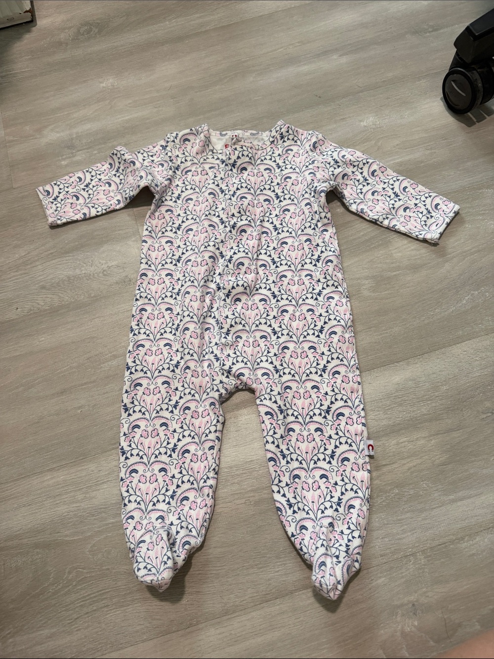 E=mc2 all in one size 6-9 months